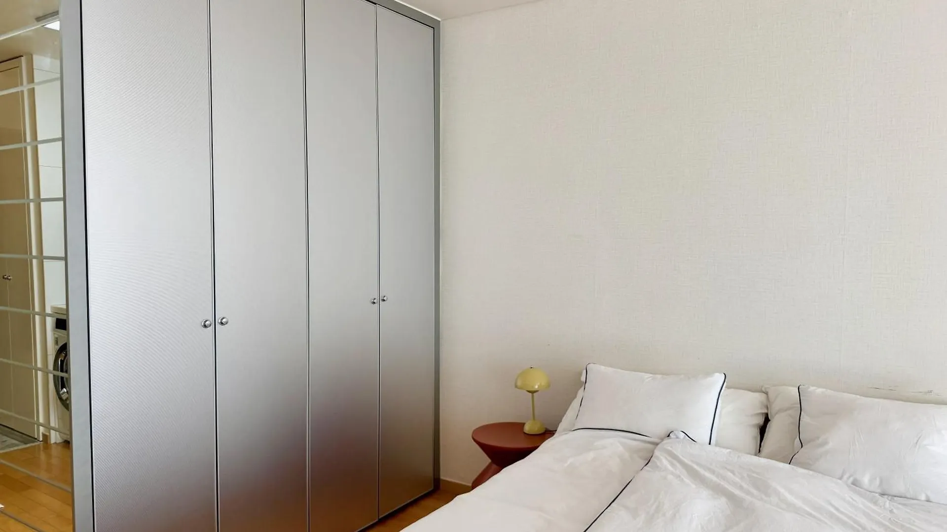 Gangnam Highrise Apartment 3 Min To Gangnam Station Seoul